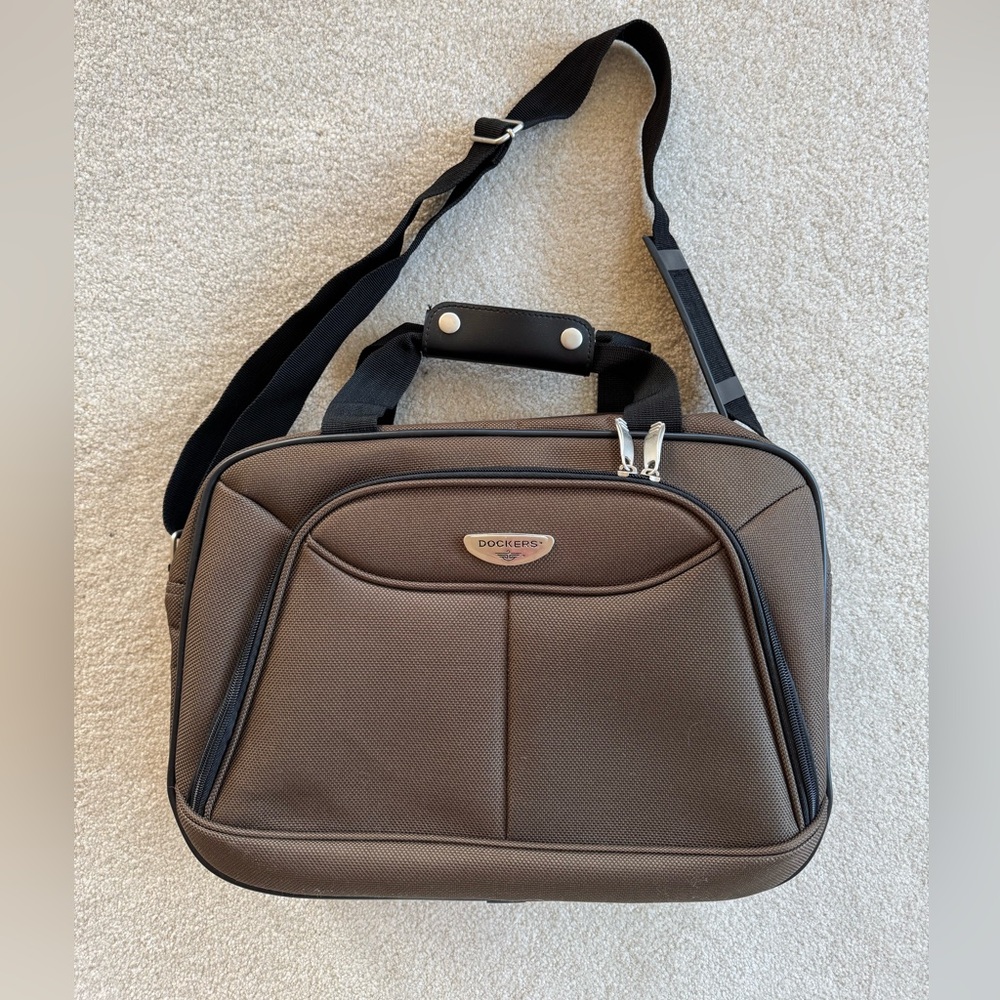Brand New Dockers Dark Brown Men's Shoulder Bag